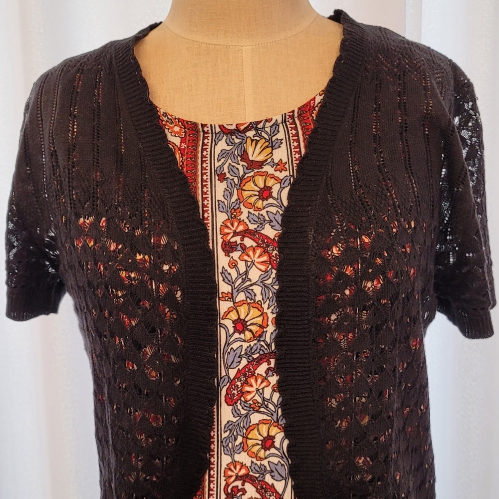 *CROCHETED SHRUG*